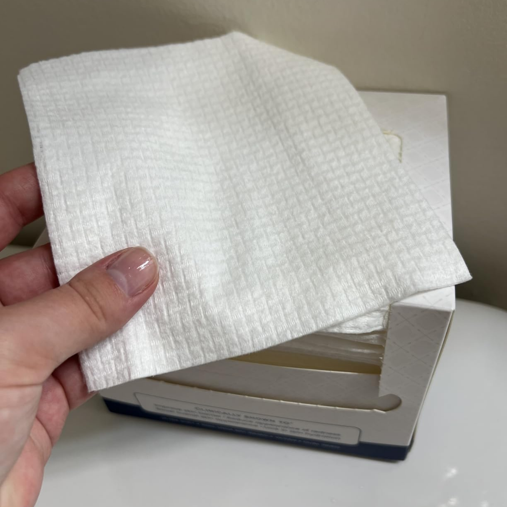 Freshly - Disposable Facial Towels (50 count)